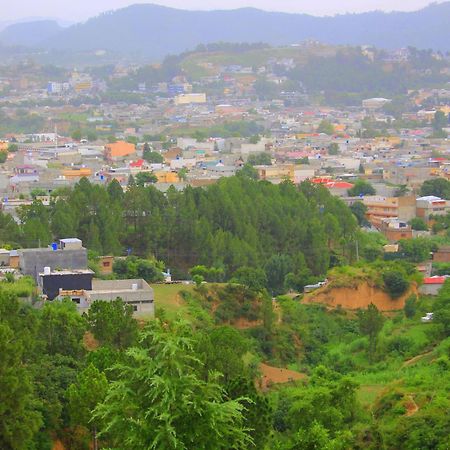 Red Rose Hotel & Resort Mansehra Εξωτερικό φωτογραφία