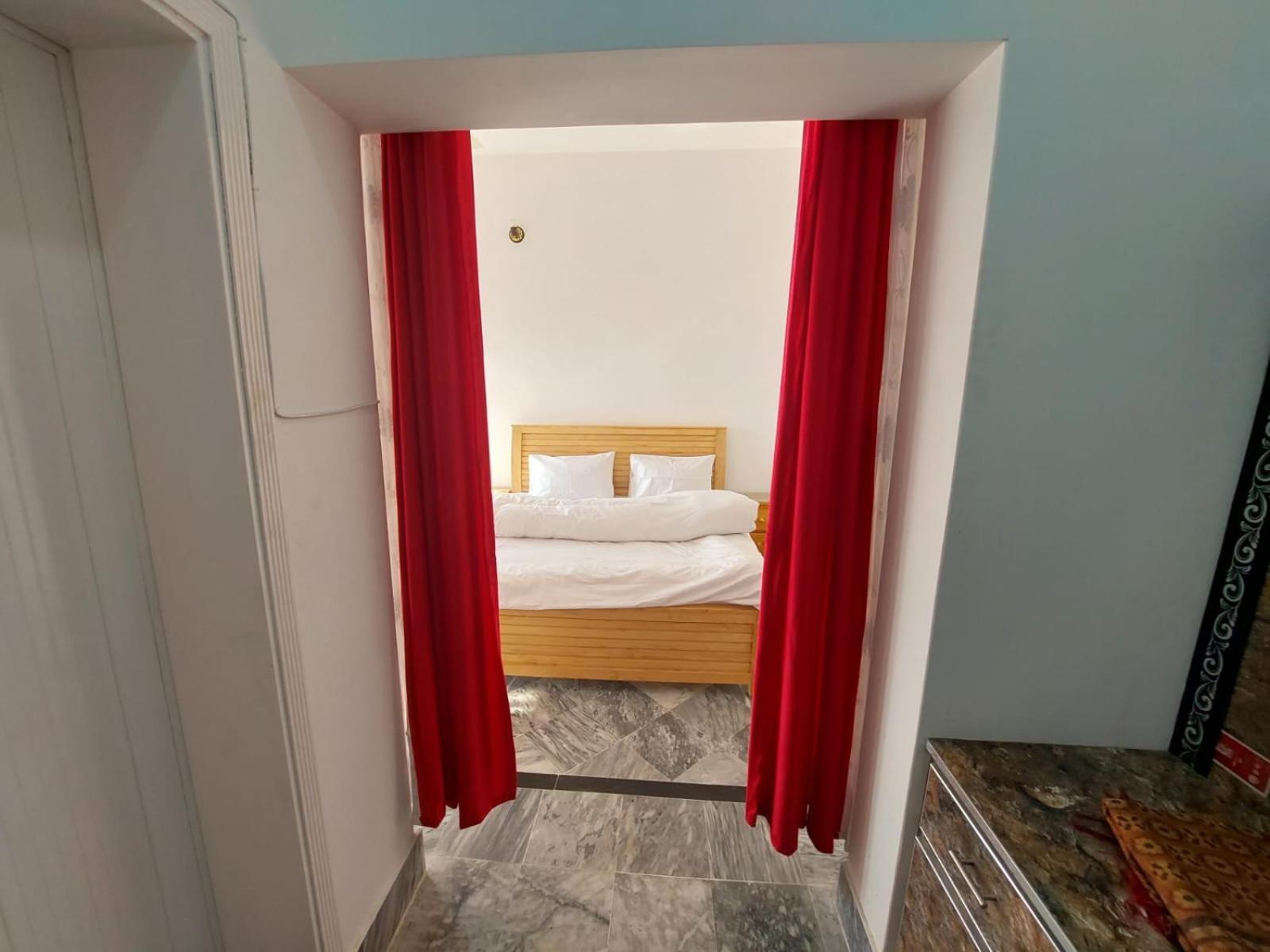 Red Rose Hotel & Resort Mansehra Εξωτερικό φωτογραφία