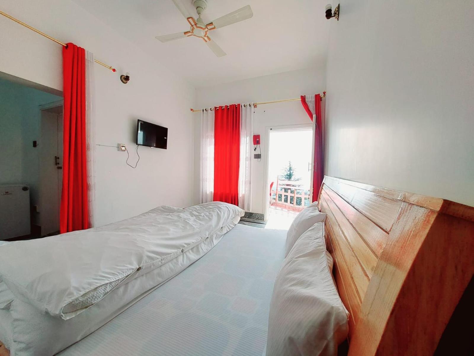 Red Rose Hotel & Resort Mansehra Εξωτερικό φωτογραφία
